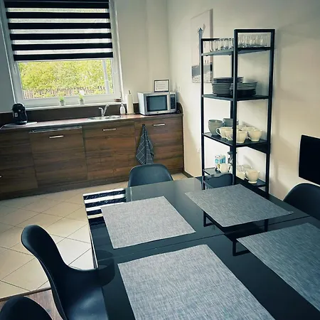 아파트 Komandorska *