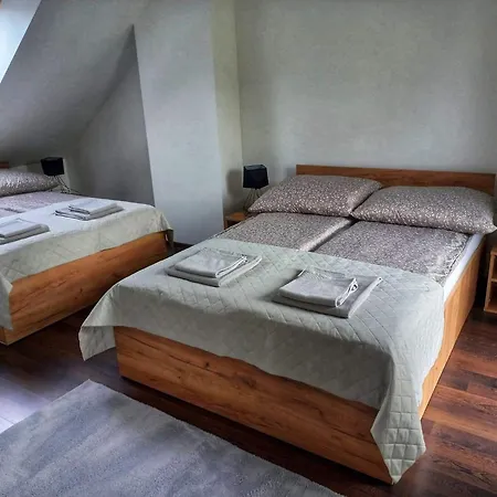 아파트 Komandorska 슈비노우이스쳬