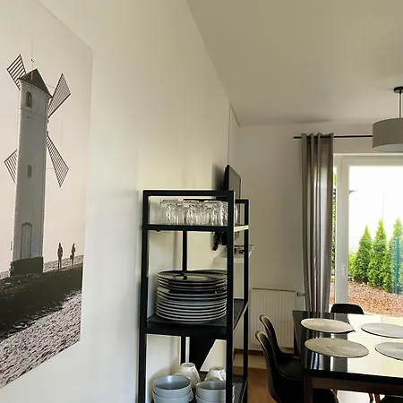 Komandorska 아파트 *